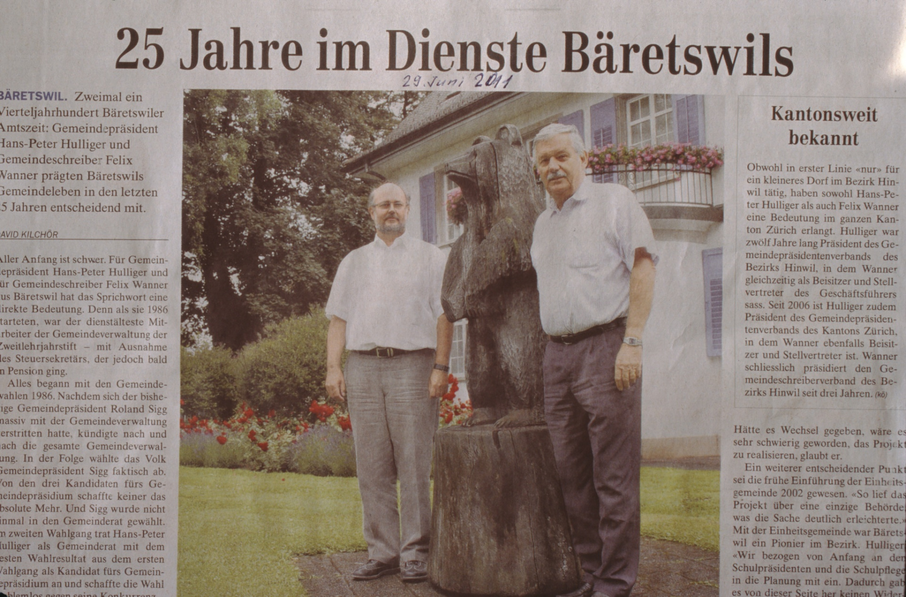 ,25 Jahre im Dienste Bäretswils' GdePräsident H.P.Hulliger, GdeSchreiber F.Wanner