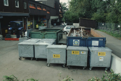 Alu- und Alteisencontainer