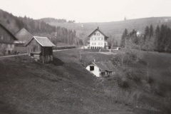 Käserei Kleinbäretswil, alte (bis 1933) und neue Käserei