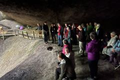 500 Jahre Täuferbewegung. Abendmahlfeier in Täuferhöhle