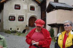 FR Reise, Engadin 2009, Guarda, Martha Zimmermann, Rose-Marie Schoch