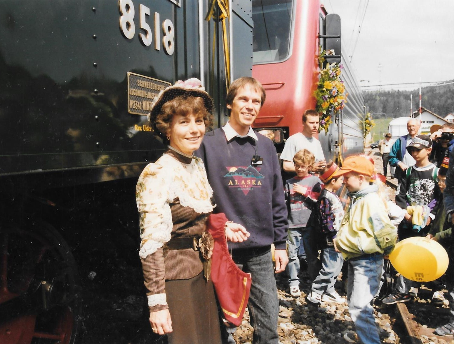 Lok-Taufe 1997,  mit den Paten Annelies Schneider und Präsident DVZO