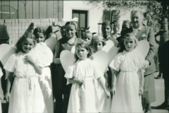Schulhauseinweihung Dorf 1952, Anna Schaufelberger, Lehrerin Klein-Bäretswil (wird 1960 Ehrenbürgerin nach 50 Jahren Schuldienst in der Gemeinde)