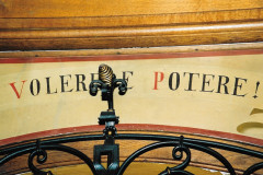 Rittersaal, Knowledge is Power!