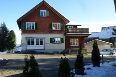 Chlibäretswil, Konsumhaus