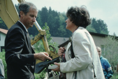 Schulhauserweiterung Letten, Spatenstich, Heinz Mäusli & Liselotte Forster Schulhauserweiterung Letten, Spatenstich, Heinz Mäusli & Liselotte Forster