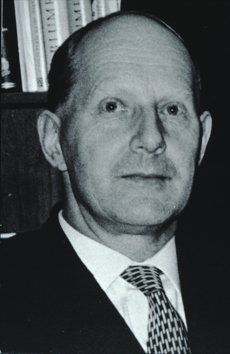Pfarrer Paul Hirzel, 1939-1959, zum <a href=