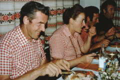 Köbi & Alice Gentner, Abschied Gesundheitsbehörde im Restaurant ,Berg\'
