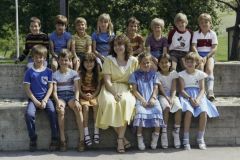 Klassenfoto Primar Adetswil, Regula Briner, 1985 Klassenfoto Primar Adetswil, Regula Briner, 1985