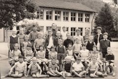 Klassenfoto Primar Dorf, Fr. Kessler, 1960