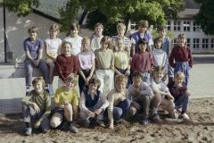 Klassenfoto Primar Dorf, Kübler, 1985