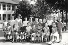 Schuljahr 1964/65, 4. Klasse Dorf von Susi Albrecht