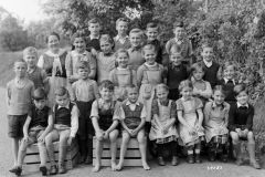 Klassenfoto Primar Hof, Esther Huber, 1950