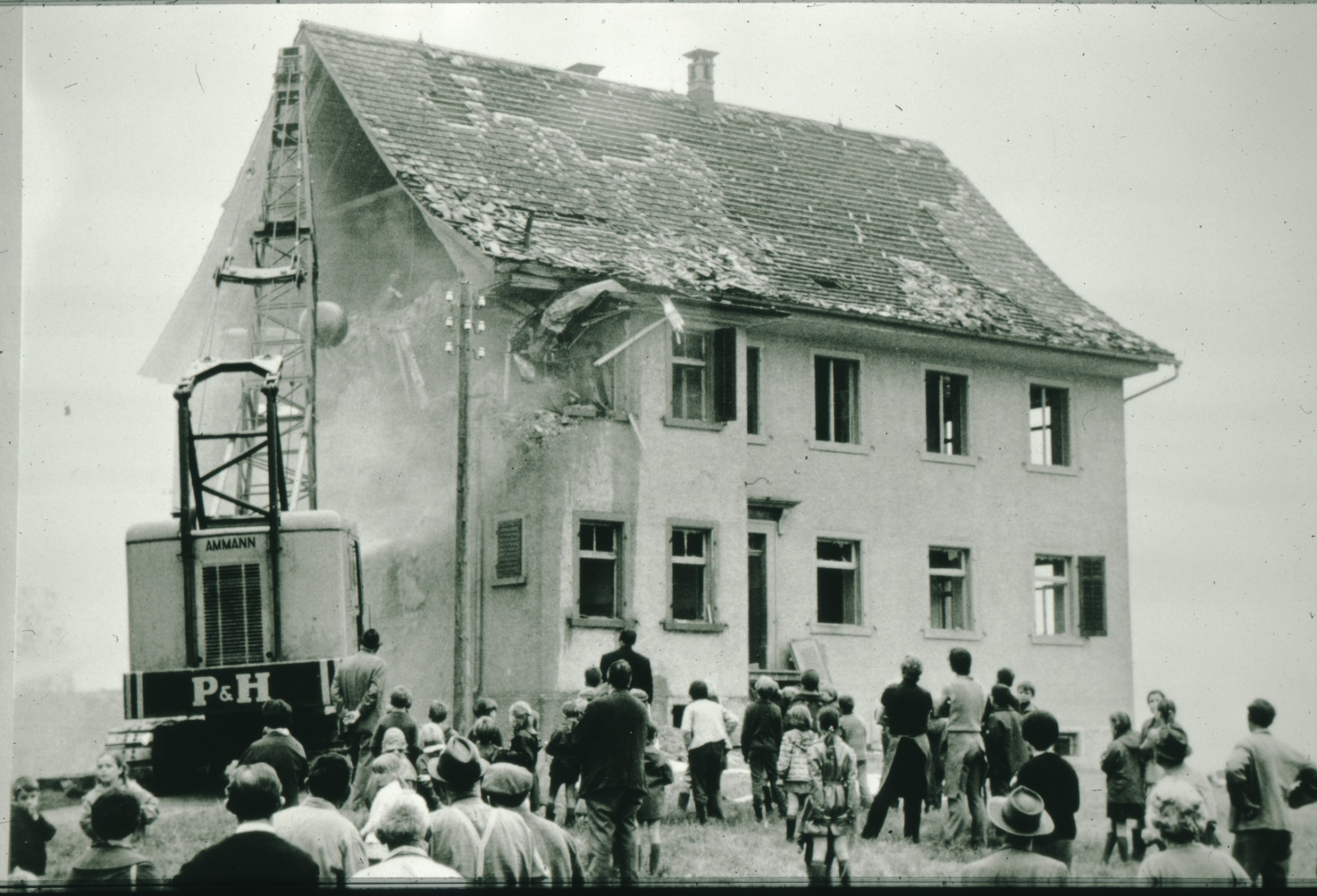Schulhaus Adetswil wird abgebrochen