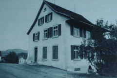 Schulhaus Hof-Neuthal, erbaut 1836