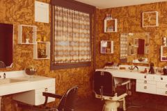 Neue Einrichtung Coiffeursalon nach der Übernahme durch Hansueli Hess im Jahre 1975