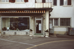 Restaurant Ochsen, Eingang Salon Helen