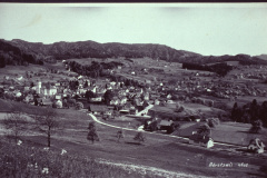 Blick vom Aemet auf Dorf Blick vom Aemet auf Dorf