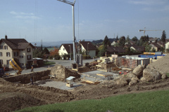 Baustelle Überbauung zur Stapfeten- und Adetswilerstr, links Brunau