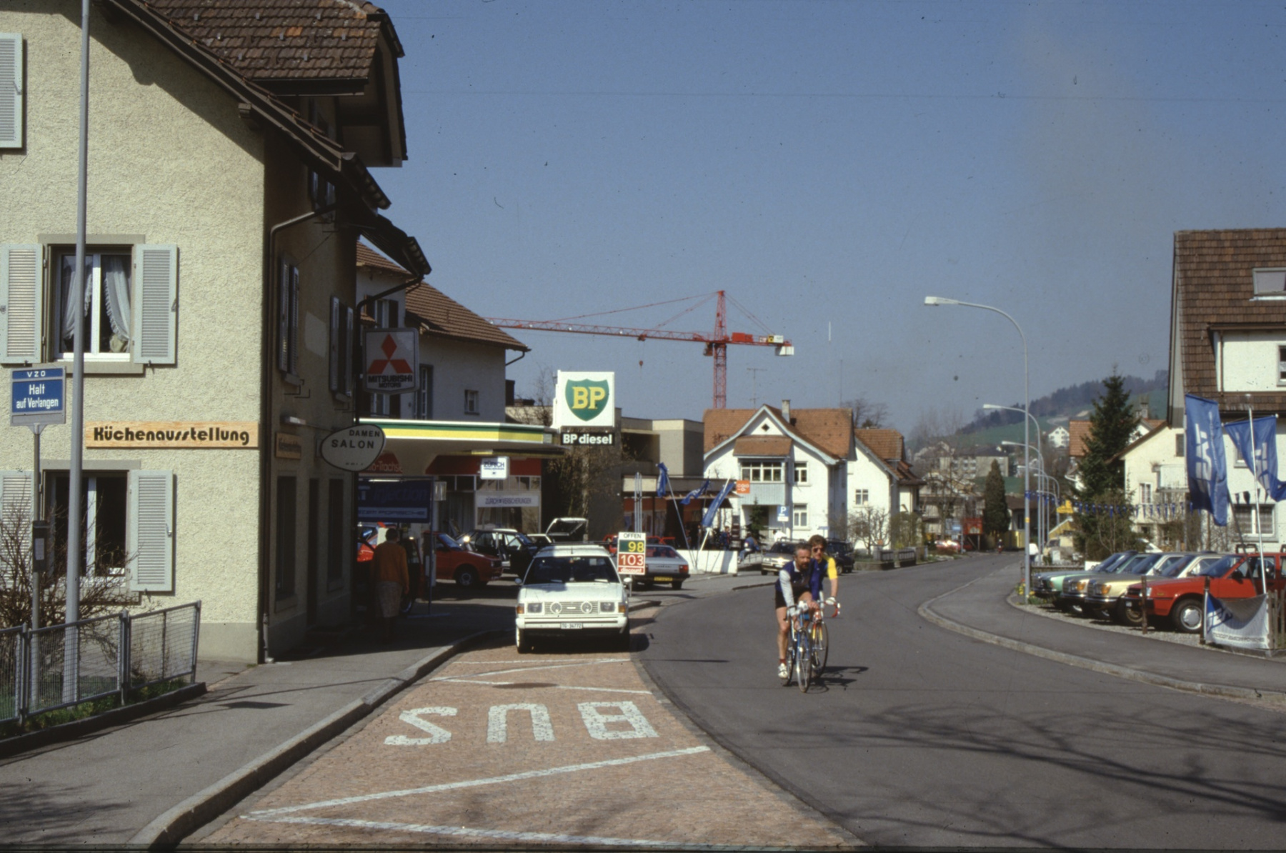 Obere Bahnhofstrasse (Fahrradfahrer)