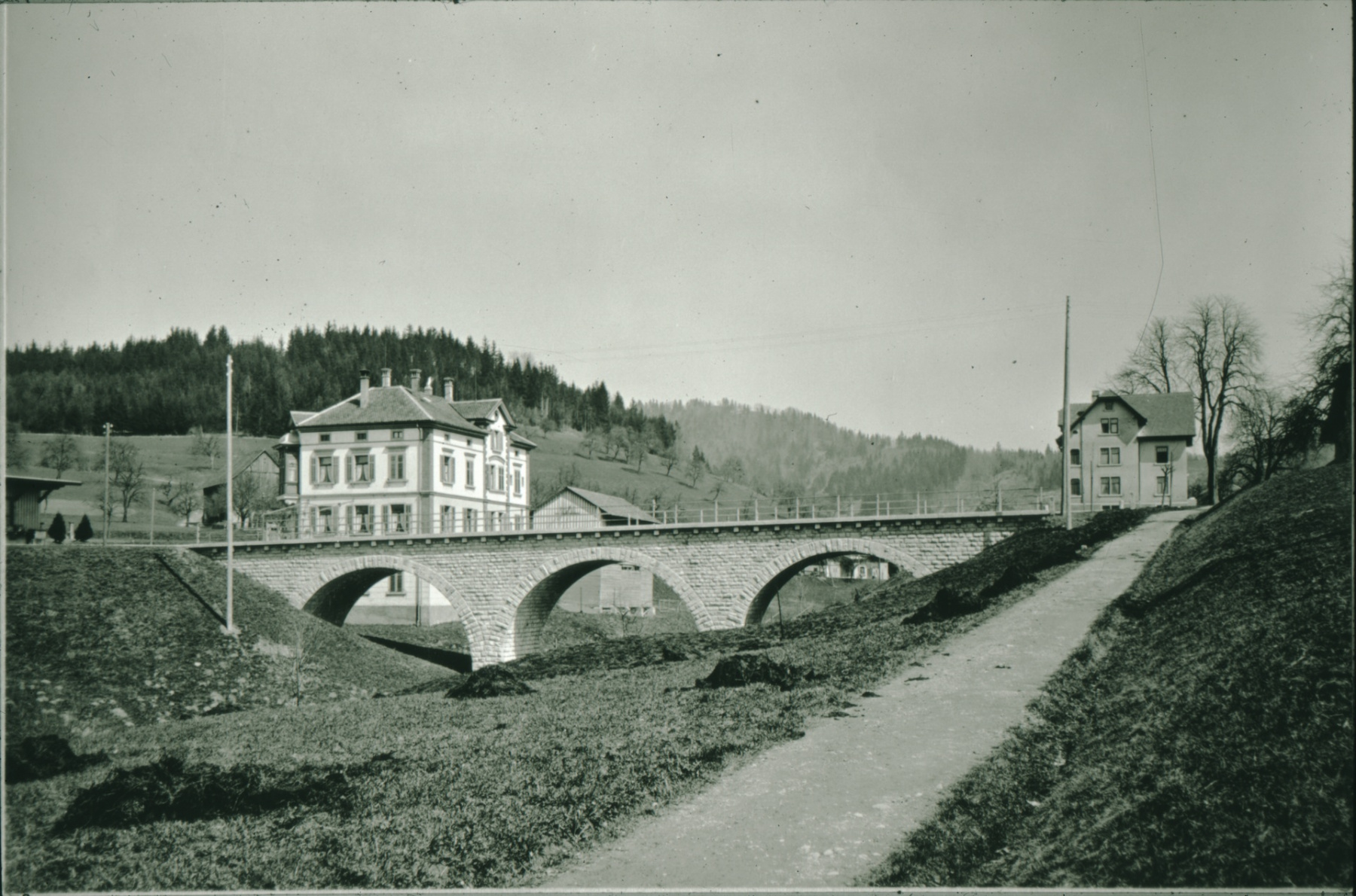 Bahnhofbrücke