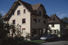 Bahnhofstr.13, Renoviertes Haus Elektro Brizzi