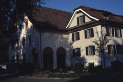 Güetli-Post ca 1990 (der Anbau der Post ans Güetli erfolgte 1987) Güetli-Post ca 1990 (der Anbau der Post ans Güetli erfolgte 1987)