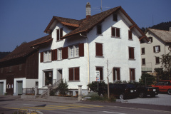 Haus + ehemaliger Laden Buchmann Nähmaschinen