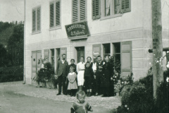 Baumastr.8, Droguerie J. Spörri