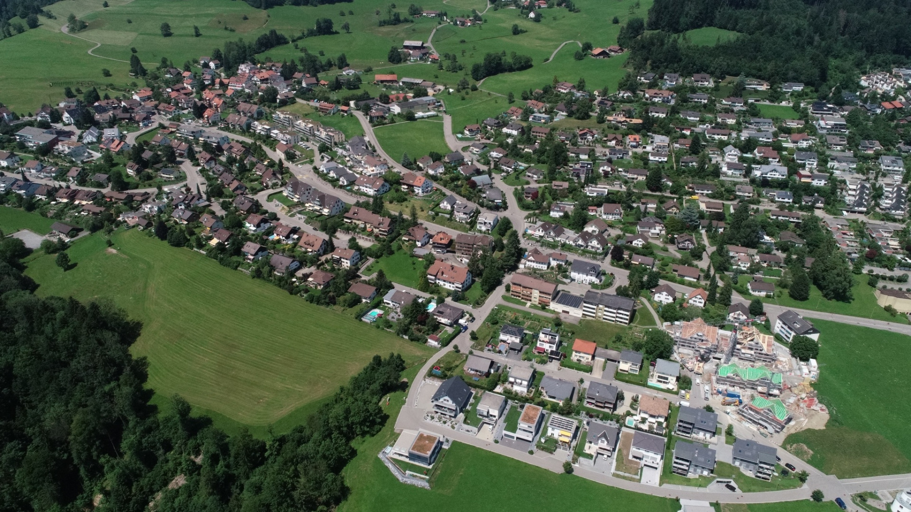 Luftaufnahme, Adetswil ohne Erholungshaus