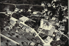 Luftaufnahme Swissair  Kirche & Umgebg. Do