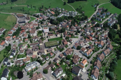 Luftaufnahme, Zentrum betont