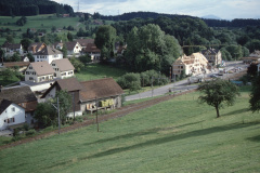 Blick vom Ende der Lettenbergstr Rtg Bahnhof Blick vom Ende der Lettenbergstr Rtg Bahnhof