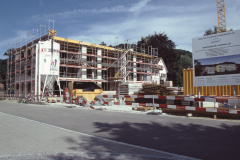 Kirchstr, Neubauten wachsen in die Höhe