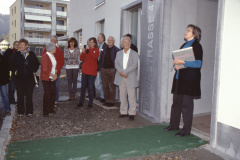 Eröffnung der Pflegewohnungen, Kurzansprache von Esther Kaiser, daneben Kurt Osswald