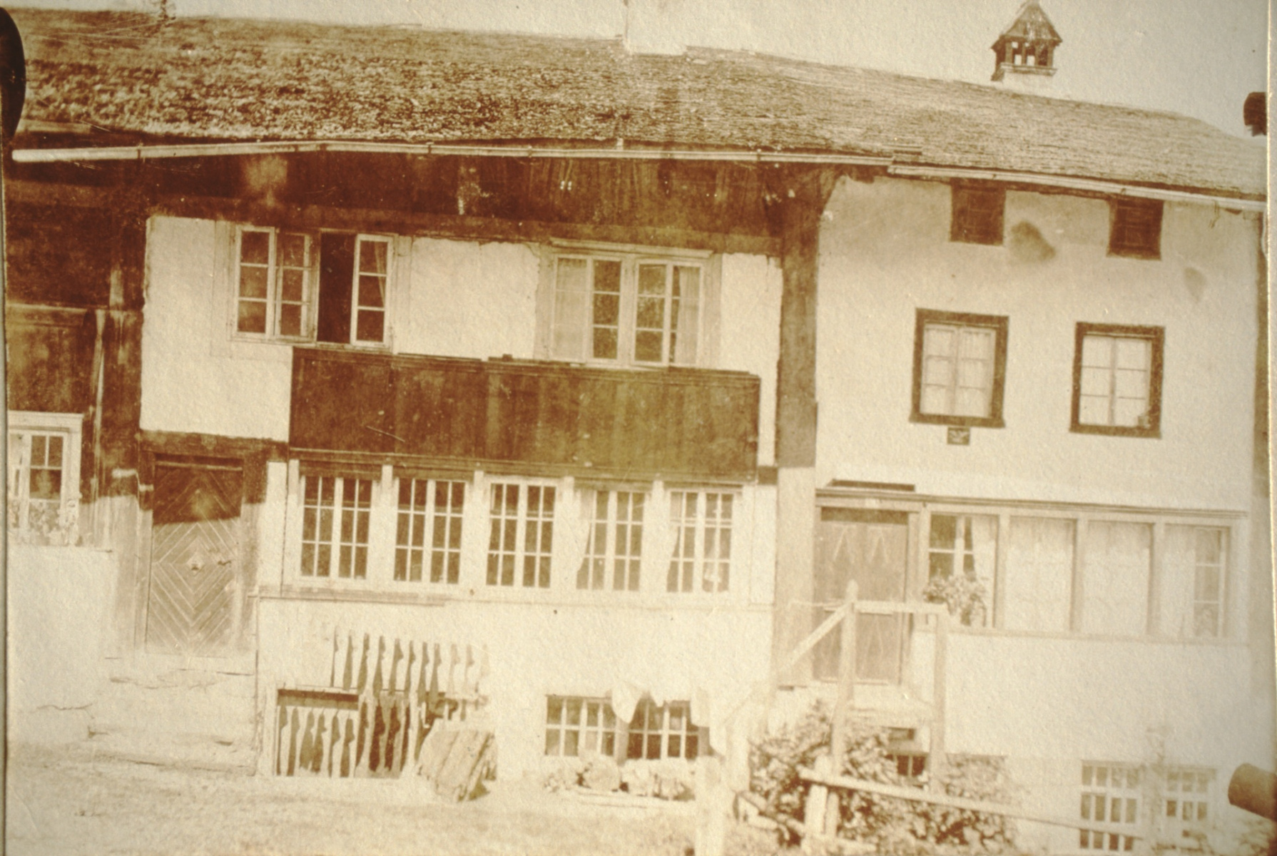 Haus hinter der alten Post, Seline Binder Bosshard, jetzt Fam Gerber, Pfarrhausstr