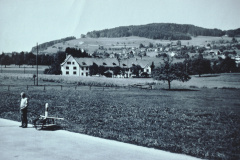 Wetzikerstr, Blick auf das Neueggheim