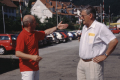 Empfang Turner, K.Fischer, H.P.Hulliger + Turnerinnen, Eidg.Turnfest Baselland