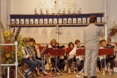 150-Jahre 1985. Handharmonikaorchester Bäretswil, Dirigent Nyffeler