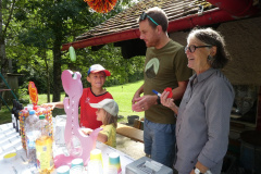 TdoT Waldeggli, vrnl Priska Bischofberger (Hüttenwartin), Sohn Daniel, Enkel Emma und Andri TdoT Waldeggli, vrnl Priska Bischofberger (Hüttenwartin), Sohn Daniel, Enkel Emma und Andri