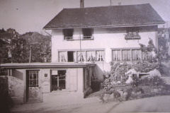 Adetswil Brüglenstr. 1, war Metzgerei - Schuhm. Adetswil Brüglenstr. 1, war Metzgerei - Schuhm.