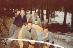 Waldkorporation Adetswil, Lehmloch 1981, vlnr Ruedi Kunz, Hansruedi Gerber, Karl Abbühl, Andreas Gerber