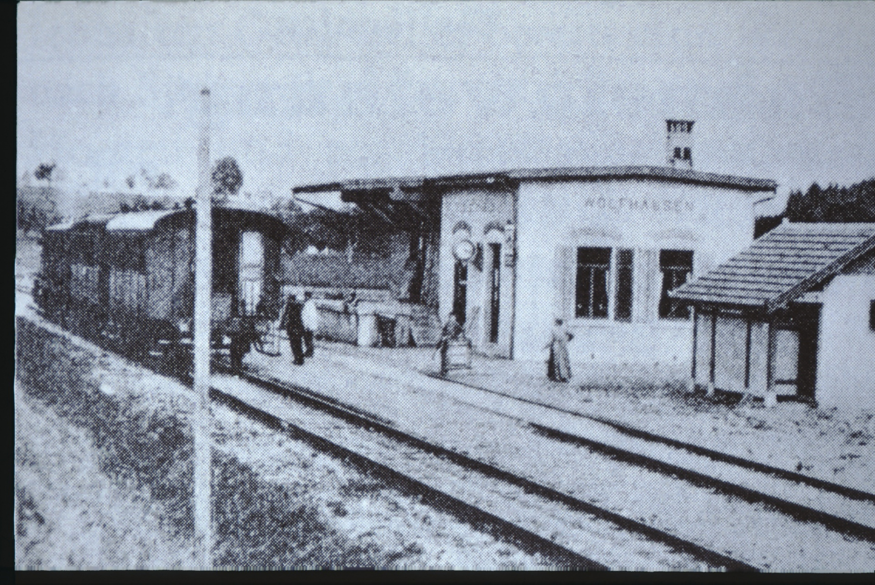UeBB. Bahnhof Wolfhausen