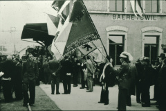 Bahneinweihung Fahnendelegation