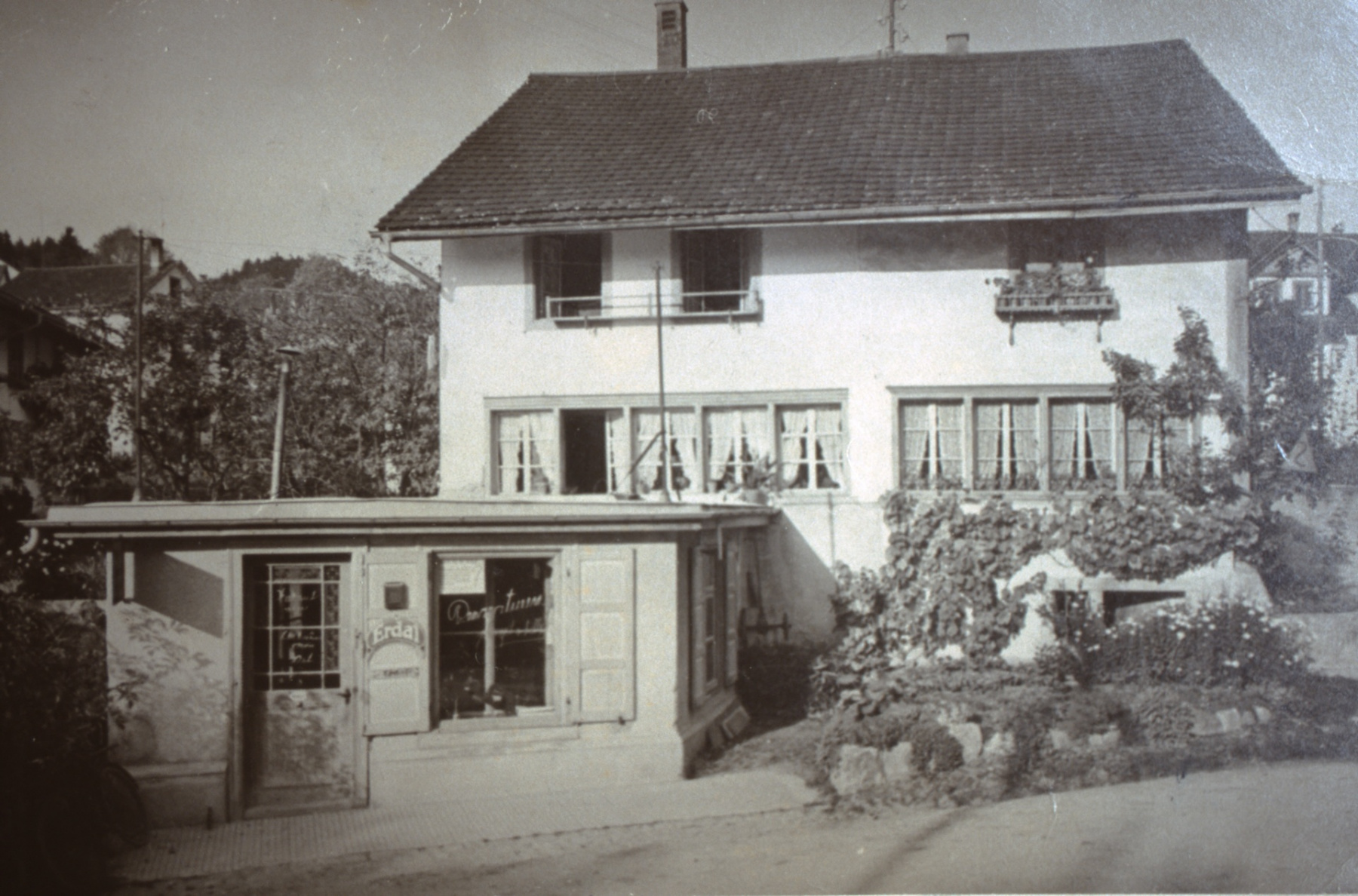 Haus Brüglenstr. 1, war Metzgerei - Schuhmacherwerkstatt