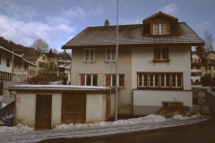 Haus Brüglenstr. 1, ehem. Schuhmacherwerkstatt H. Egg