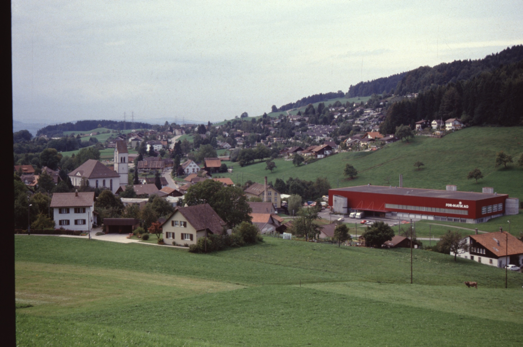 Blick von Steigstr, Hüttenakcer, Kirche, Aemethang