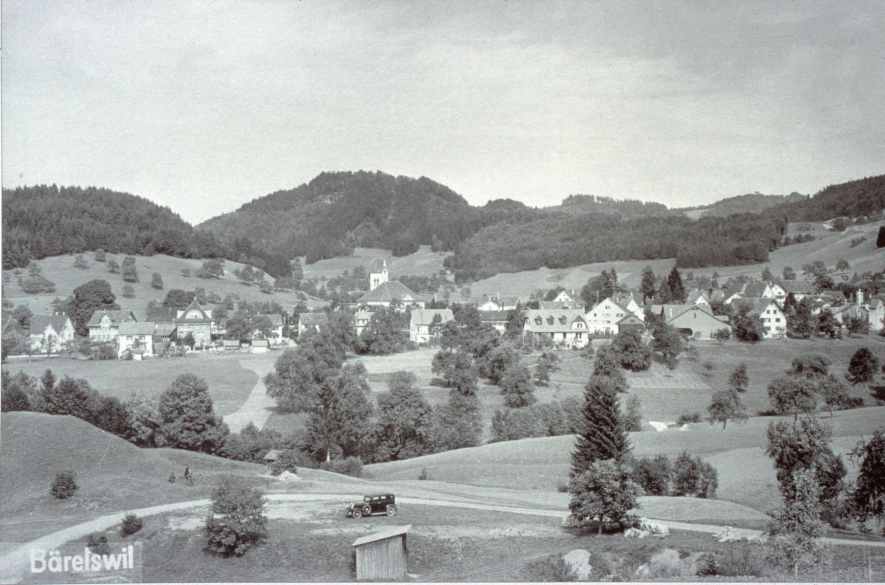 Bäretswil. Blick vom Rand der Staatskiesgrube