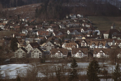 Dorf von Kirche bis Lettenhaus mit Aabach-Quartier vom Gegenhang