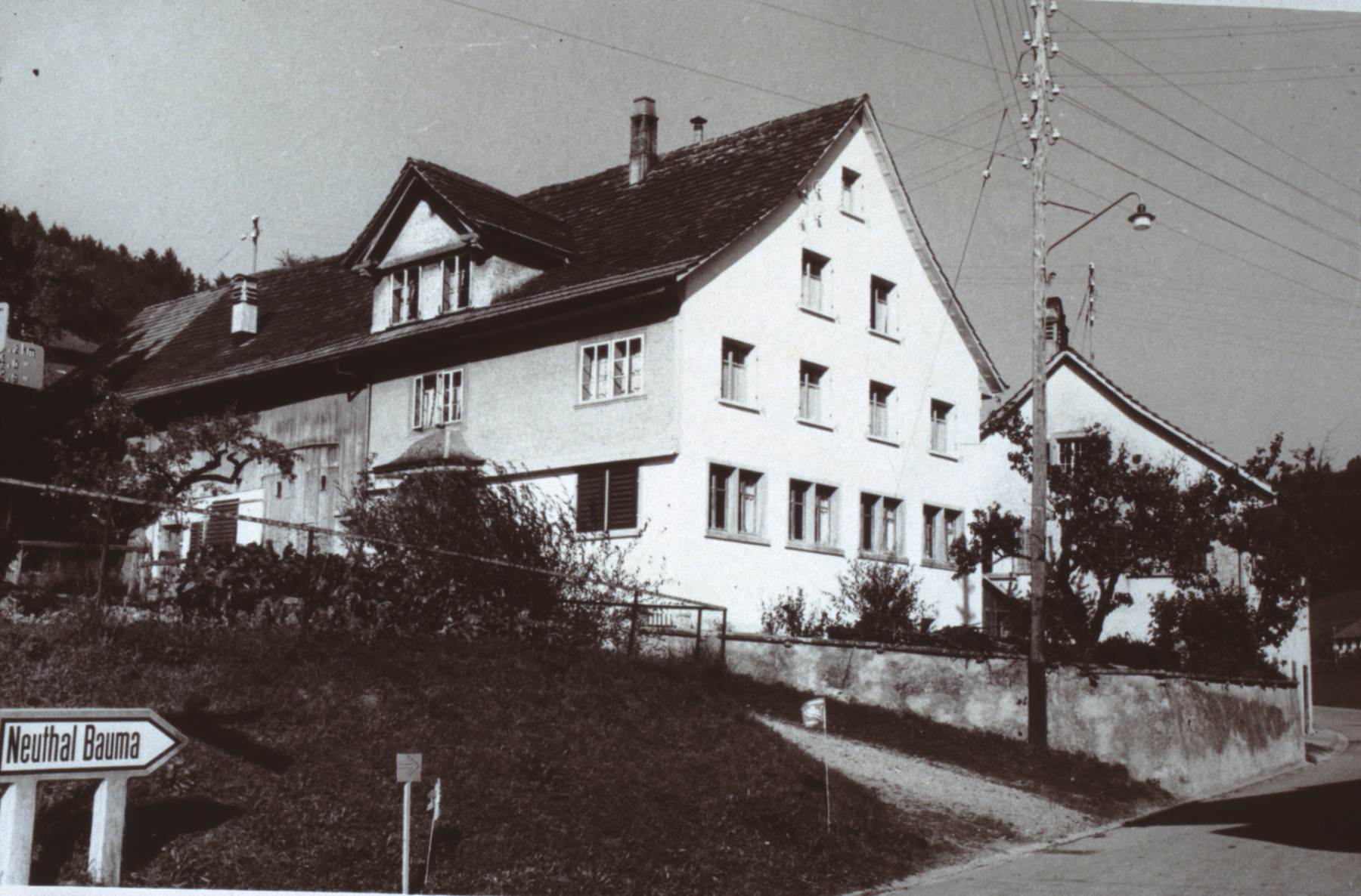 Haus Walder (Rest. Pilatusblick)